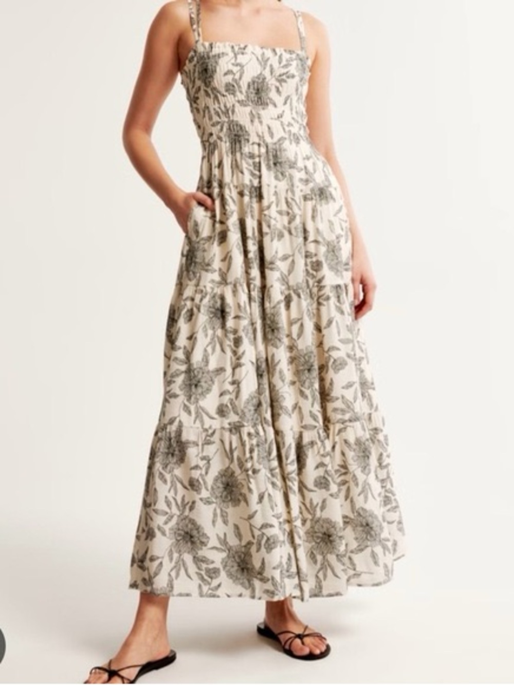 Abercrombie & Fitch Smocked Floral Maxi Dress Size S Black Ivory Tiered Cottage